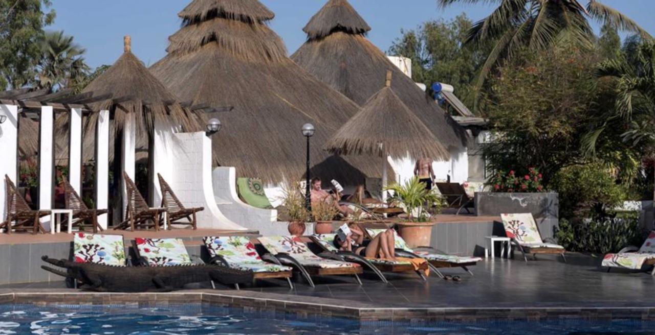 Bakotu Hotel Экстерьер фото